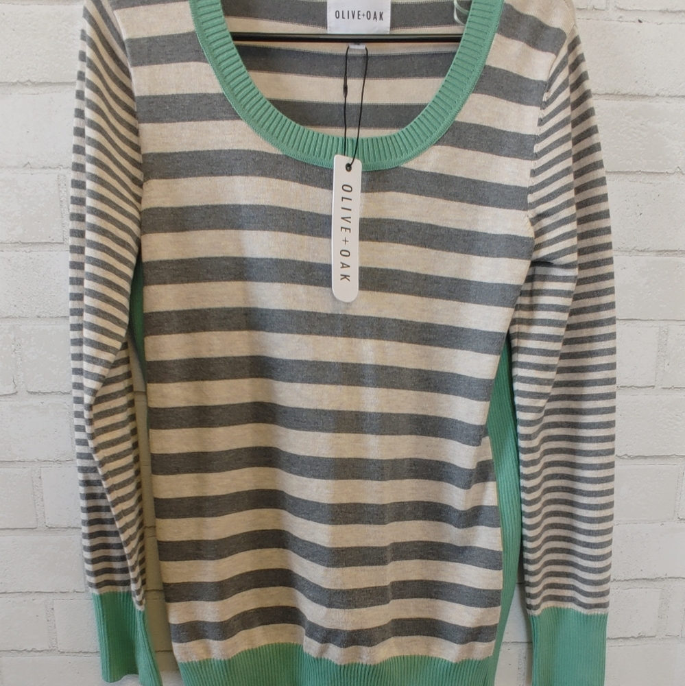 Ladies sweater